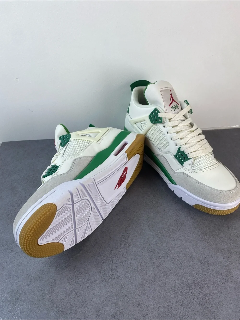 Jordan Men’s White, Green & Red Retro High-Top Sneakers